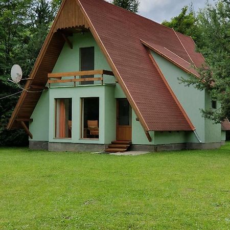 Kamilla Kulcsoshaz Villa Sub Cetate ภายนอก รูปภาพ